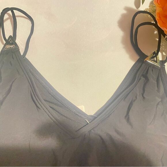 🛍️Calvin Klein underwire Blouson Tankini Top underwire cups one piece. large 💥 - Picture 6 of 12